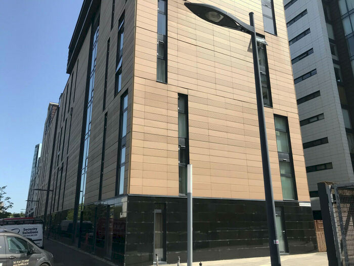 Studio To Rent In Glasgow Harbour Terraces, G11