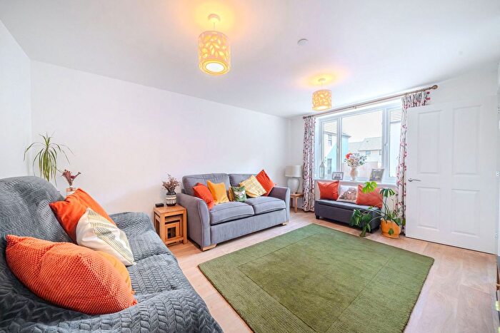 3 Bedroom End Of Terrace House For Sale In Whitecliffe View, Chepstow, NP16