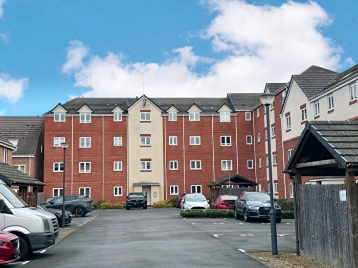 2 Bedroom Penthouse For Sale In Hamlet Way, Stratford-Upon-Avon, Warwickshire, CV37