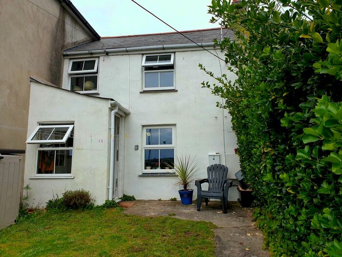 2 Bedroom Cottage To Rent In Churchtown Road, Phillack, Hayle, TR27