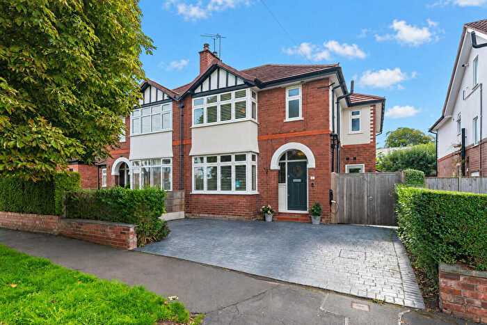 3 Bedroom Semi Detached House For Sale In Greenbank Road, Hoole, Chester, CH2