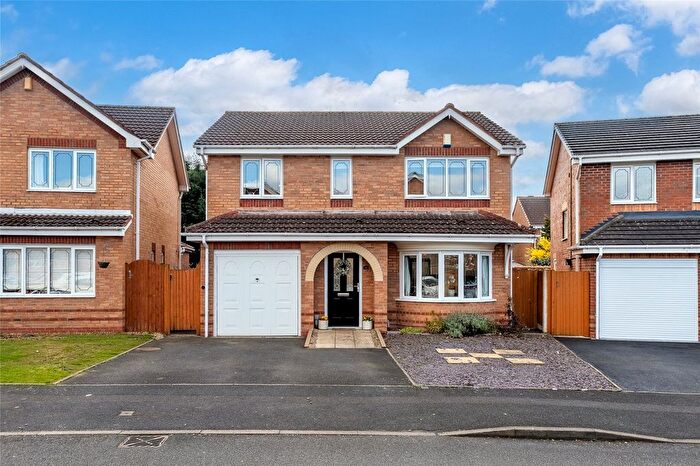 4 Bedroom Detached House For Sale In Hedingham Road, Leegomery, Telford, Shropshire, TF1