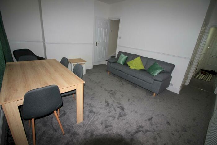 4 Bedroom Terraced House To Rent In Stanley Road, Earlsdon, Coventry, CV5