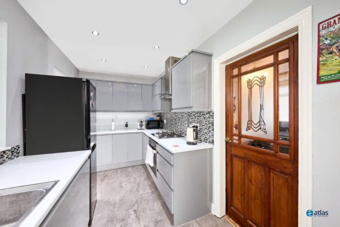 3 Bedroom Terraced House For Sale In Middleton Road, Fairfield, L7