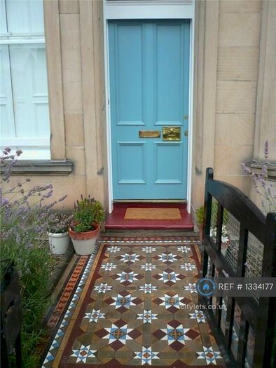 2 Bedroom Flat To Rent In Comely Bank Terrace, Edinburgh, EH4