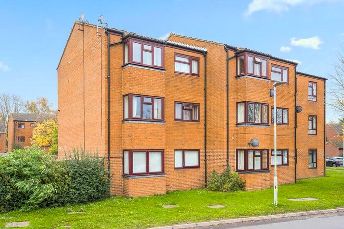 1 Bedroom Property To Rent In Hamels Drive, Hertford, SG13