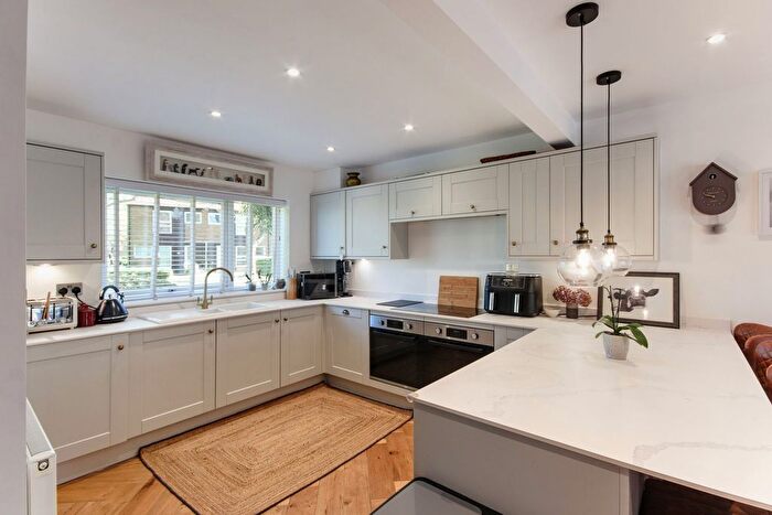 3 Bedroom Terraced House For Sale In Coltstead, New Ash Green, Longfield, DA3