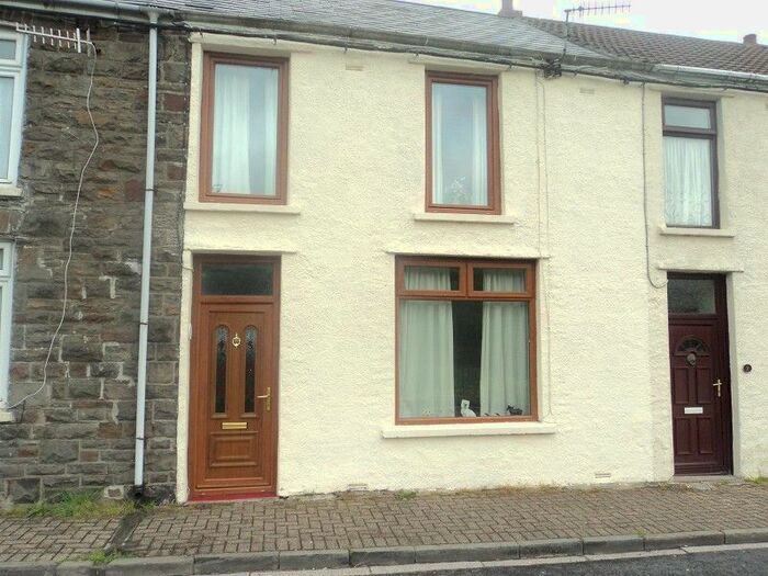 3 Bedroom Terraced House To Rent In 3 Vale View Terrace, Nantymoel, Bridgend. CF32