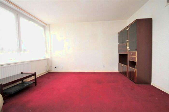 2 Bedroom Flat For Sale In Parchmore Road, Thornton Heath, CR7