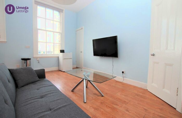 1 Bedroom Flat To Rent In Bailie Fyfe's Close, Old Town, Edinburgh, EH1