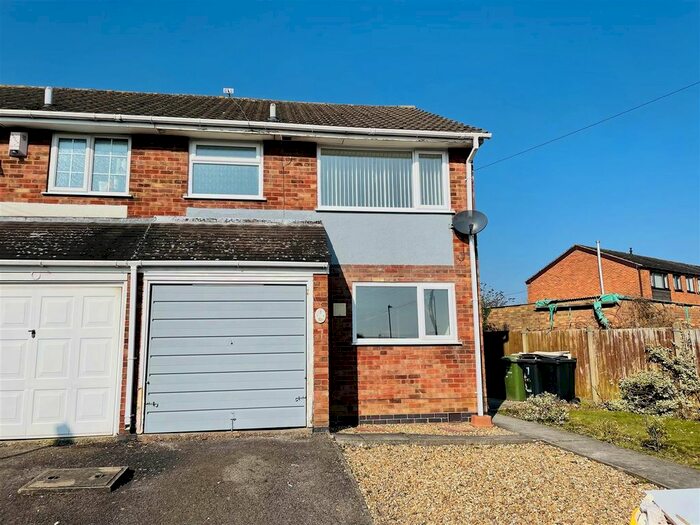 3 Bedroom Semi-Detached House To Rent In Fraser Close, Off Hilton Avenue, CV10
