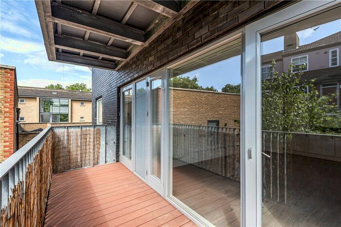 2 Bedroom Flat To Rent In Spa Road, London, SE16