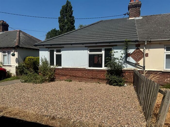 2 Bedroom Bungalow To Rent In New Drove, Wisbech, PE13