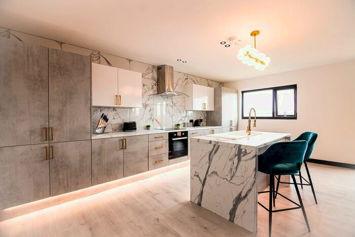 2 Bedroom Flat To Rent In 1 Chalon Way West, St Helens WA10