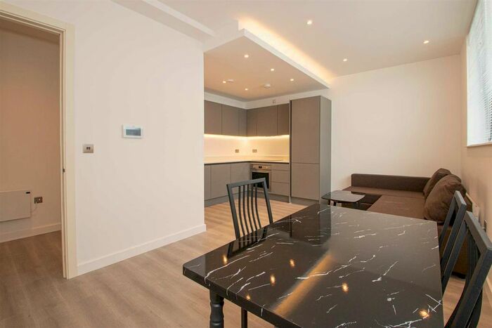 1 Bedroom Flat To Rent In Capital Drive, Milton Keynes, MK14