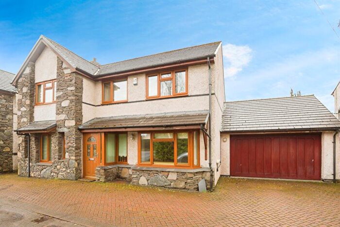 4 Bedroom Detached House For Sale In Cumbria Close, Great Sutton, Ellesmere Port, CH66