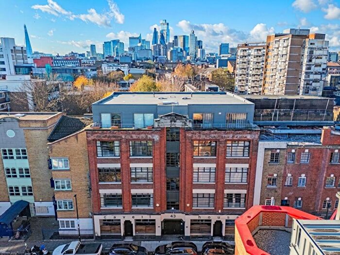 2 Bedroom Flat For Sale In Cavell Street, London, E1