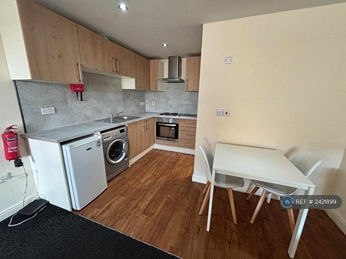 1 Bedroom Flat To Rent In Cleveland Street, Doncaster, DN1