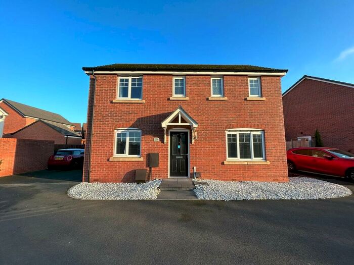 3 Bedroom Detached House To Rent In Biffin Way, Whitnash, Leamington Spa, CV31