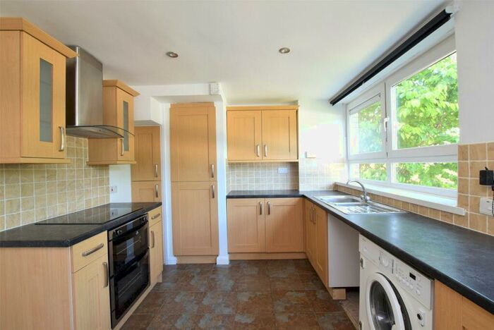 2 Bedroom Apartment To Rent In Haynes Park Court, Slewins Close, Hornchurch, Essex, RM11