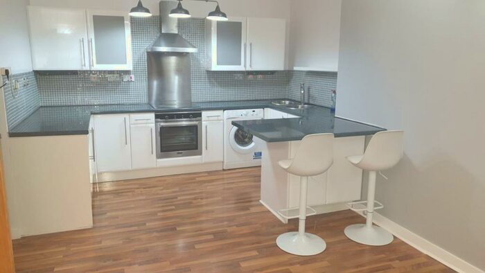 2 Bedroom Apartment To Rent In Canning Street, L8