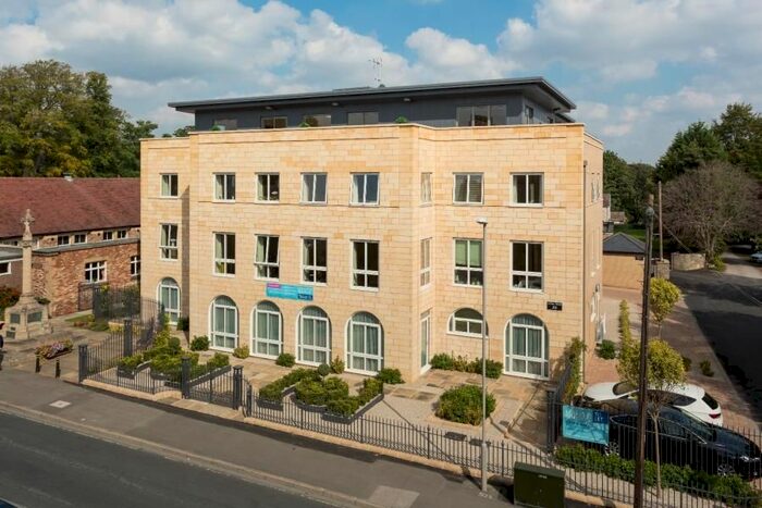 3 Bedroom Flat To Rent In Lister House, High Street, Boston Spa LS23