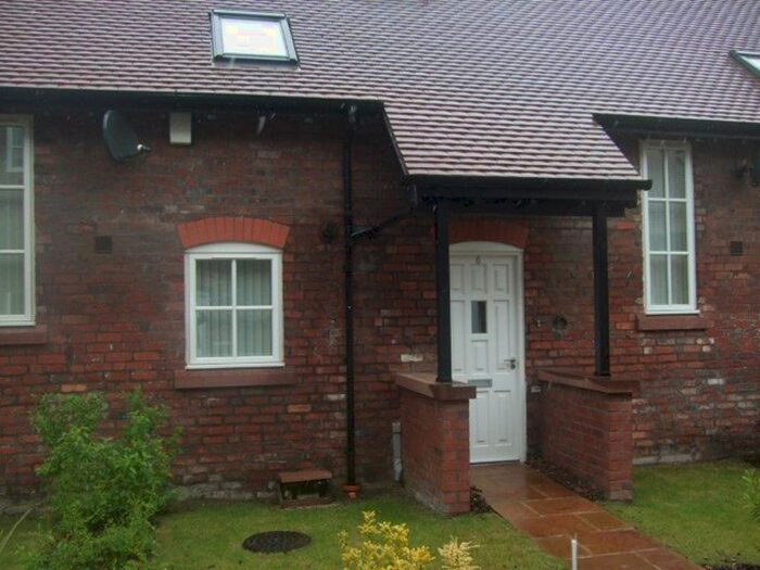 2 Bedroom Property To Rent In Ryder Court, Rainhill, Prescot L35