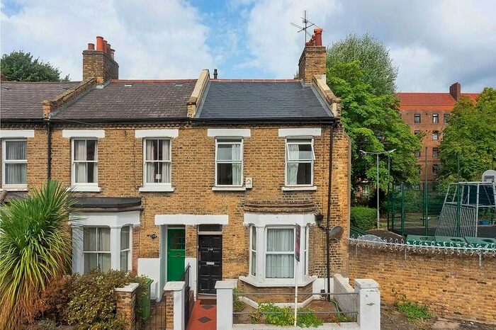 4 Bedroom Semi-Detached House To Rent In Astbury Road, Peckham, SE15