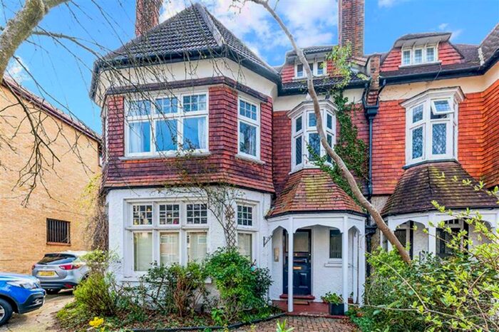 2 Bedroom Flat To Rent In Egmont Road, Sutton, SM2