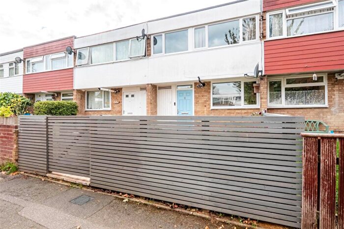 3 Bedroom Terraced House For Sale In Thirlmere Avenue, Bletchley, Milton Keynes, Bucks, MK2