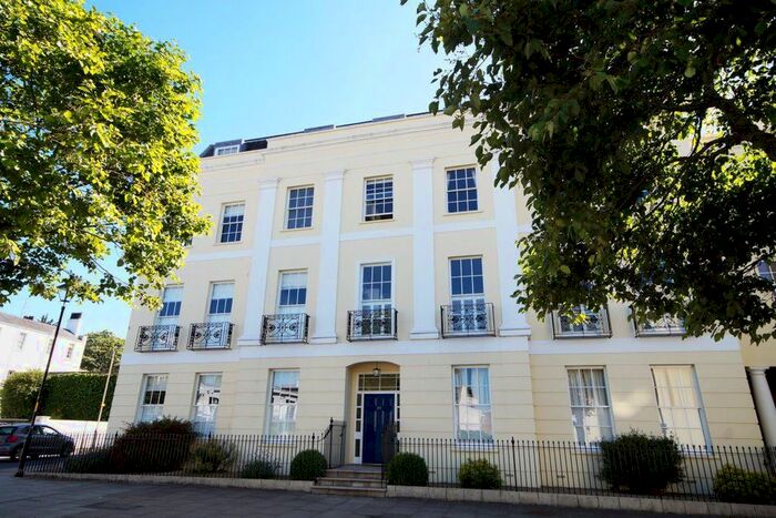 2 Bedroom Flat To Rent In The Broad Walk, Imperial Square, Cheltenham, GL50