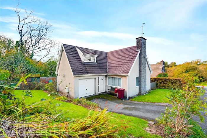 3 Bedroom Detached House For Sale In Oakridge Acres, Tenby, Pembrokeshire, SA70
