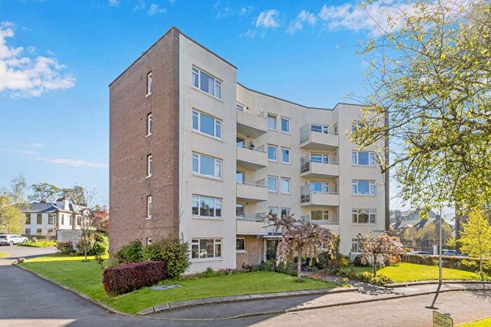 2 Bedroom Flat To Rent In Falcon Court, Morningside, Edinburgh, EH10