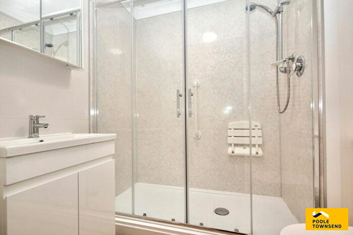 1 Bedroom Flat For Sale In Hampsfell Road, Grange-over-Sands, LA11