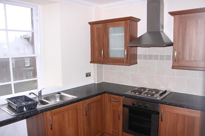 2 Bedroom Flat To Rent In West High Street, Forfar, DD8