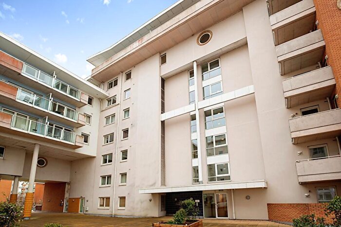 1 Bedroom Flat To Rent In Hansen Court, Heol Glan Rheidol, Cardiff, CF10