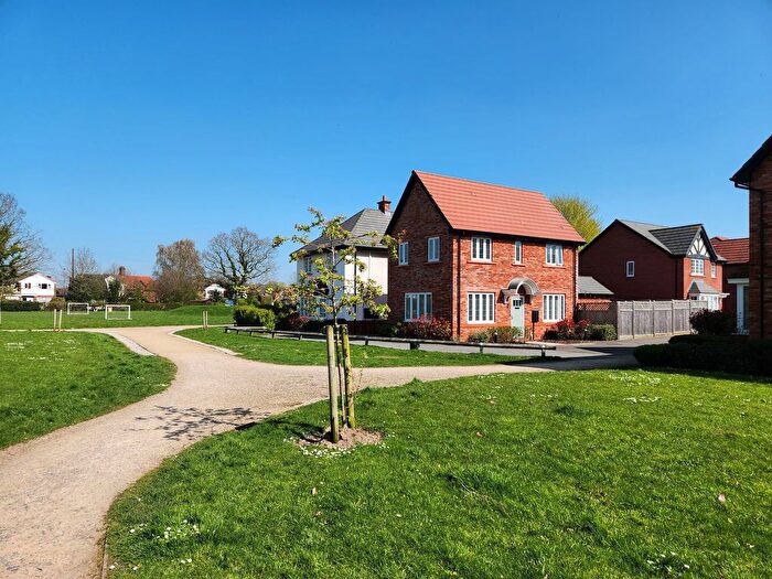 3 Bedroom Detached House For Sale In Pennypleck Drive, Appleton Thorn, WA4