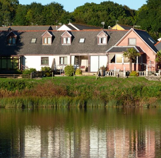 3 Bedroom Property To Rent In Herons Reach, Pembroke, SA71