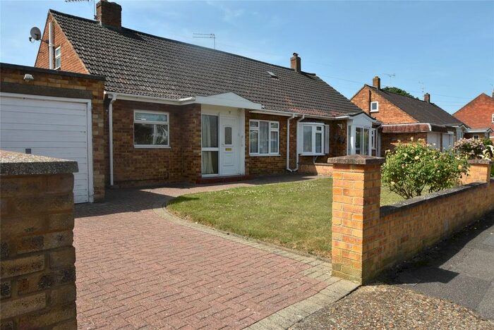 2 Bedroom Property To Rent In Longmead, Windsor, Berkshire, SL4