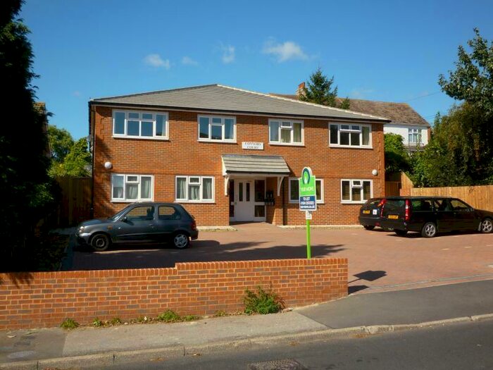 1 Bedroom Flat To Rent In Bells Lane, Hoo, Rochester, ME3