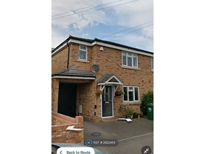 3 Bedroom Semi-Detached House To Rent In Coleridge Road, Ashford, TW15