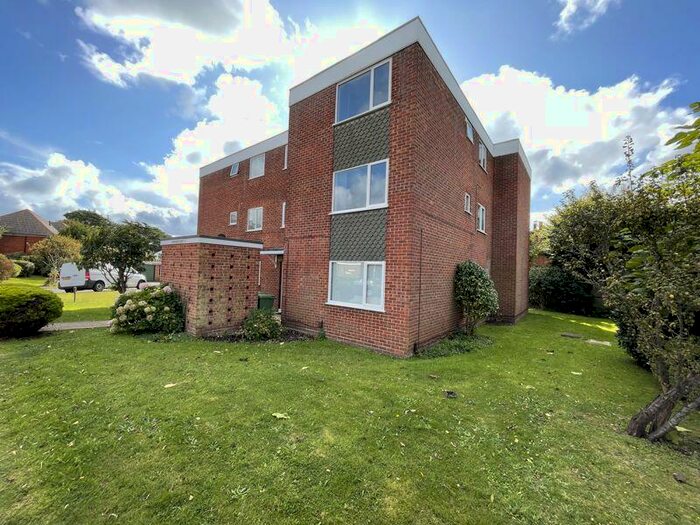 3 Bedroom Apartment To Rent In Havelock Road, Southampton, SO31