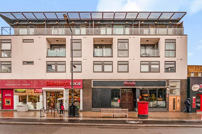 1 Bedroom Flat To Rent In The Chalk House, Chalk Farm Road, London, NW1