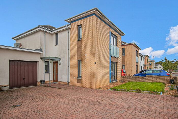 3 Bedroom Detached House For Sale In Morton Avenue, Paisley, Renfrewshire, PA2