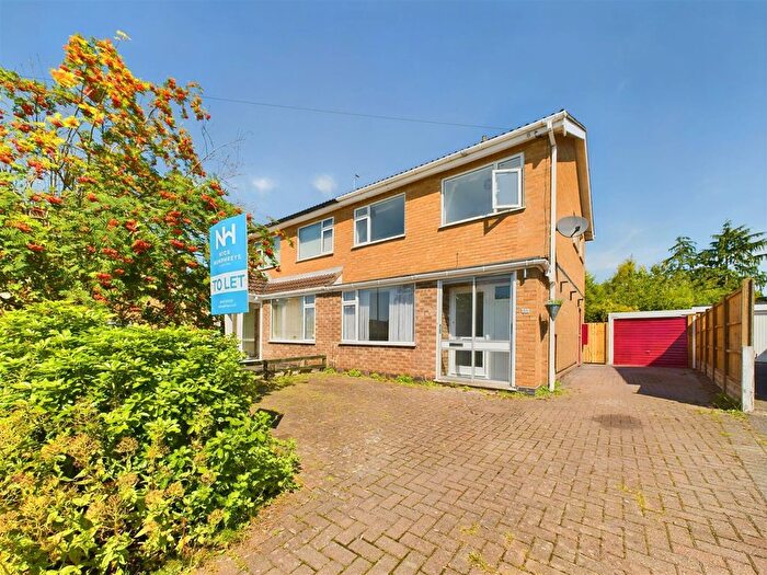 3 Bedroom Semi-Detached House To Rent In Rydal Avenue, Loughborough, LE11