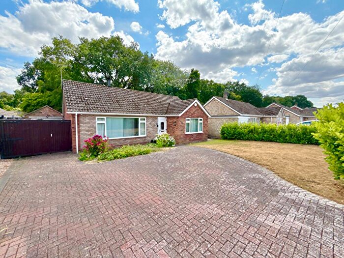 3 Bedroom Detached Bungalow For Sale In Gardenfield, Skellingthorpe, LN6