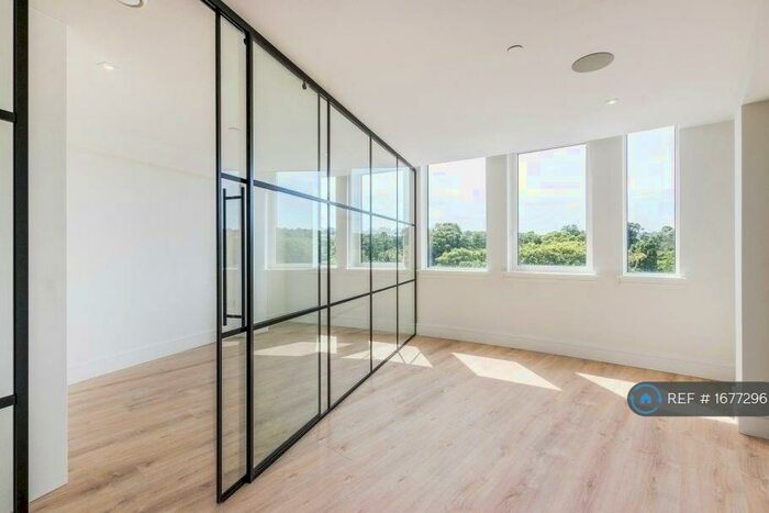 Studio To Rent In Capella Court, Purley, CR8