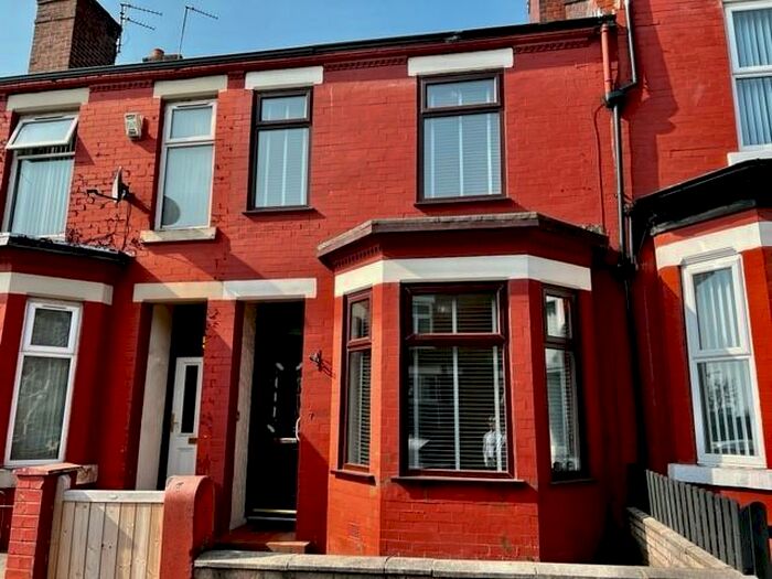 3 Bedroom House To Rent In Haven Street, Salford, M6
