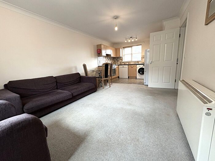 2 Bedroom Flat To Rent In Abbeygate Court, March, PE15