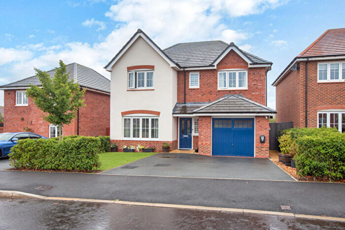 4 Bedroom Detached House For Sale In Ennerdale Avenue, Warton, PR4